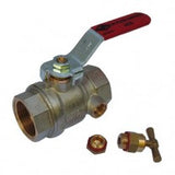 Ausgewähltes Bild der Sammlung - Ball Valves With Bleeder Or Strainer