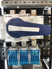NVent ERIFLEX Flush-Mounted Unit With Distribution Terminals - 569020
