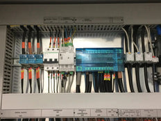 NVent ERIFLEX Flush-Mounted Unit With Distribution Terminals - 569020