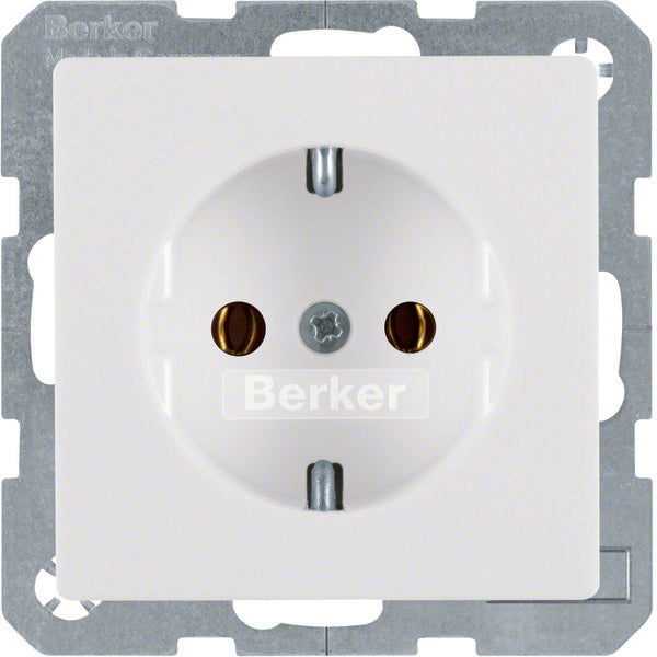 Hager Berker Q.1/Q.3 Wall Outlet (WCD Switchgear) - 47436089