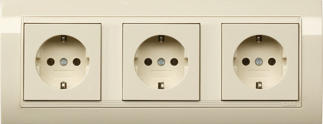 Gira Standard 55 Wandsteckdose (WCD-Schaltgeräte) - 0747021