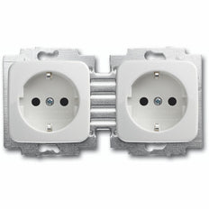 ABB Busch-Jaeger Reflex SI Wandsteckdose (WCD-Schaltgerät) - 2CKA002014A1471