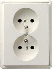 Gira S-Color Wandsteckdose (WCD-Schaltgeräte) - 079540