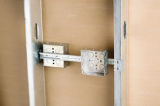 Teleskopische Box Halterung 432-660mm Mit Befestigungspunkten - 187191 [2 Stück]