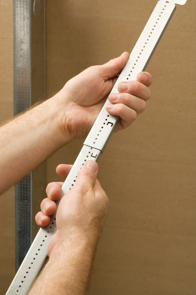 Teleskopische Box Halterung 432-660mm Mit Befestigungspunkten - 187191 [2 Stück]