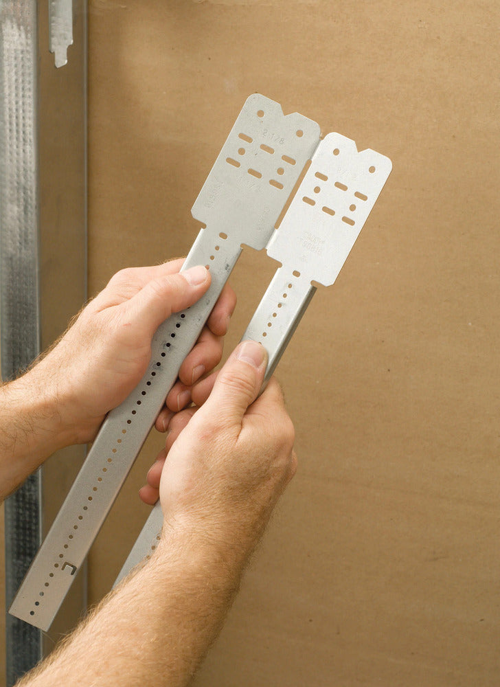 Teleskopische Box Halterung 432-660mm Mit Befestigungspunkten - 187191 [2 Stück]