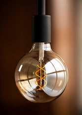 Bailey Spiralförmige Basis G95 LED Filament Globe Lampe E27 4W Gold - 144338