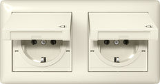 Gira Standard 55 Doppeltes Schuko-Steckdose IP44 Mit Abdeckung - 415801