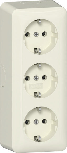 Gira Dreifach Aufputz SCHUKO Steckdose 16A 250V - 478912