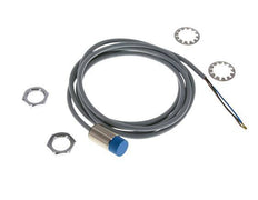 Induktiver Näherungsschalter 8mm M18x1 mit Kabel 2m