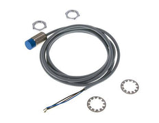 Induktiver Näherungsschalter 8mm M18x1 mit Kabel 2m