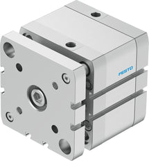 Festo Kompaktzylinder 80mm Bohrung 20mm Hub ISO 21287 Doppelt Wirkend - 574060
